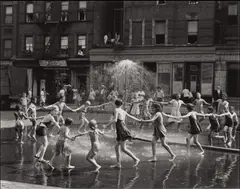 Todd Webb, The Circle, LaSalle St. at Amsterdam Ave., New York, 1947, Gelatin silver print, printed later