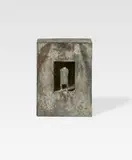 Fritz Koenig, Kleines Kastenvotiv, 1969, Bronze