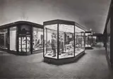 Werner Mantz, Untitled (Window displays), 1928, Vintage gelatin silver print