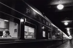 Louis Stettner, Penn Station, 1958, Gelatin silver print, printed later