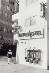 Henry Wessel, Jr., Santa Monica, California, 1993, Gelatin silver print