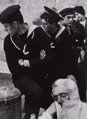 Vittorio de Sica, Neapel by Herbert List, 1961, Posthumous gelatin silver print, sold May 2025