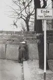 Jürgen Schadeberg, Peeping cop, Berlin, 1961, Gelatin silver print, printed