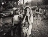 Shelby Lee Adams, Children at Topmost, 1991, Gelatin silver print