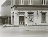Tata Ronkholz, Kohlenstrasse, Bochum-Weitmar, 1979, Vintage ferrotyped gelatin silver print on Agfa paper