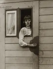August Sander, Girl in Fairground Caravan, 1926-32, Gelatin silver print on Agfa paper, printed 1962 by Gunther Sander