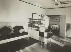 Lucia Moholy, Wohnzimmer im Meisterhaus Moholy-Nagy, Dessau, 1927/28, Vintage gelatin silver print