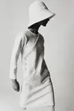 F.C. Gundlach, Bernadette in einem Kleid aus Wollcrepe, Entwurf Nina Ricci (for: Annabelle)