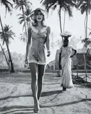 Peter H. Fürst, Gaby in Goa (India), 1975, Gelatin silver print, printed