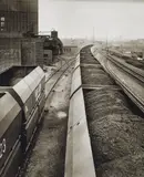 Ruth Hallensleben, Kohlenzüge zur Kokerei Alma, Gelsenkirchen. Kokerei, Koksausstoss