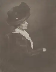 Baronin von Scherbud by Heinrich Kühn, c. 1908, Platinum print, offered Jun 2023