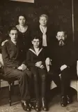 August Sander, Portrait of the family of Jakob Harth, Cologne, 1930, Vintage gelatin silver print