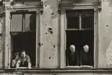Arno Fischer, Ost-Berlin, Friedensfahrt, Prenzlauer Berg, 1957, Gelatin silver print, printed later