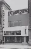 Evert Marinus Van Ojen, Café de Unie, Rotterdam, 1925, Vintage gelatin silver print (photo postcard)