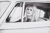 Jacques Héripret, Brigitte Bardot am Steuer ihres Rolls-Royce, 1968, Gelatin silver print, printed later