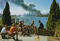 Blick von Williamsburg, Brooklyn, auf Manhattan, 11. September 2001 by Thomas Hoepker, 2001, Archival pigment print, printed, sold Dec 2021