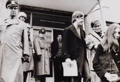 Barbara Klemm, Die Festnahme (Rudi Dutschke), 1969, Ferrotyped gelatin silver print
