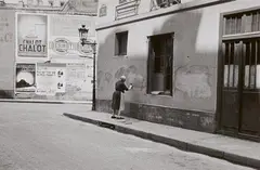 Une rue à Paris by Gisèle Freund, 1935, Gelatin silver print, printed later, sold Jun 2020