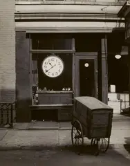 Berenice Abbott, Christopher Street shop, New York, c. 1948, Vintage gelatin silver print