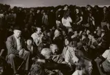 Barbara Klemm, Heinrich Böll, Demonstration gegen die Stationierung von Mittelstreckenraketen, Mutlangen