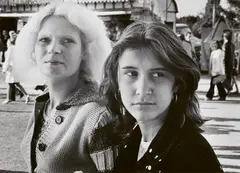 Gabriele Und Helmut Nothhelfer, Zwei Mädchen auf dem Oktoberfest, Berlin, 1975, Gelatin silver print, printed later