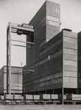 Albert Renger-Patzsch, Bergebunker Schacht Gustav, Zeche Adolf von Hansemann, Dortmund