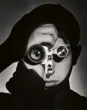 Andreas Feininger, The photojournalist (Dennis Stock), 1951, Gelatin silver print, printed