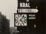 Walter Dexel, Reklame-Uhr in Frankfurt/Main, 1925, Vintage gelatin silver print