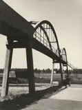 Werner Mantz, Footbridge across marshalling yard with access stairs, Port of Stein/NL