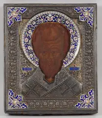 Russia um 1600, Silberoklad um 1900, Ikone des hl. Nikolaus, Tempera auf Holz, Silberoklad mit Cloisonné-Email, rückseitig mit Stoff bezogen