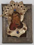 Ikone mit der Darstellung der Gottesmutter Fedorowskaja by Russia 19. Jahrhundert, Tempera auf Holz, Silberriza, Nimbus, Krone und Tsata, teilweise vergoldet, Perlen, farbige Glassteine, rückseitig mit r, sold Sep 2018
