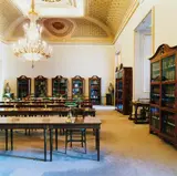 Candida Höfer, Bibliothek Madrid IV