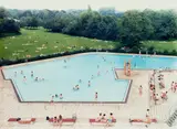 Andreas Gursky, Schwimmbad Ratingen