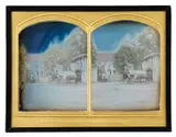 Wilhelm Schneider, Pferdekutsche vor einem Palais (Carriage in front of a palace), c. 1860, Stereo daguerreotype hand tinted. Each image