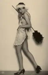 Mme D'Ora, Ein Stubenmädchen, 1928, Vintage gelatin silver print