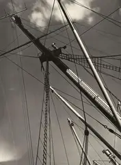 Schiffsmaste, Hapag-Dampfer "New York", Ausguck (Masts, Hapag steamer "New York", lookout) by Ernst Scheel, 1929, Vintage gelatin silver print, offered Dec 2017