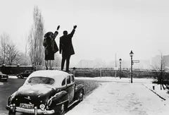 Léon Herschtritt, Noël à Berlin, 1961, Gelatin silver print, printed 2015 by Philippe Salaün