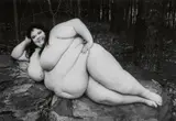 Charles Gatewood, Female nude in woods, 1982, Gelatin silver print