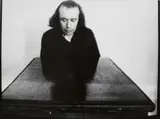 Vito Acconci, Undertone