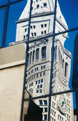 Sheila Bernard, Ohne Titel (aus: Urban Series), 2004, Chromogenic print.