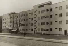 Paul W. John, Wohnblock in der Siedlung Siemensstadt, Berlin, 1930s, Vintage gelatin silver print