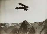 Walter Mittelholzer, Flugzeug über dem Eiger, c. 1925, Vintage gelatin silver print