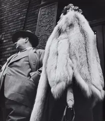 Leon Levinstein, Untitled, c. 1954, Gelatin silver print on Agfa paper, printed 1980s