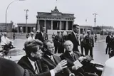Will McBride, John F. Kennedy, Willy Brandt, Konrad Adenauer vor dem Brandenburger Tor, Berlin, 1963, Gelatin silver print, printed