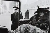 Inge Morath, Ms. Eveleigh Nash, Buckingham Palace Wall, London