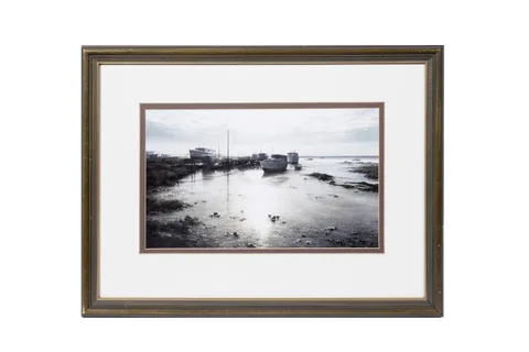 Christine Slade, Boats on the shoreline at dawn, pastel