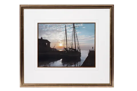 Christine Slade, Locking Out with the Rising Sun, pastel