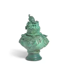 David Gilhooly, Frog Queen Victoria, bronze