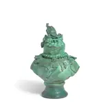 David Gilhooly, Frog Queen Victoria, bronze