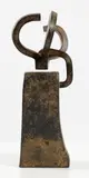 Eduardo Chillida, Estudio peine del viento XII - Study for Comb of the Wind, 1976, Iron and steel, forged. Two-piece